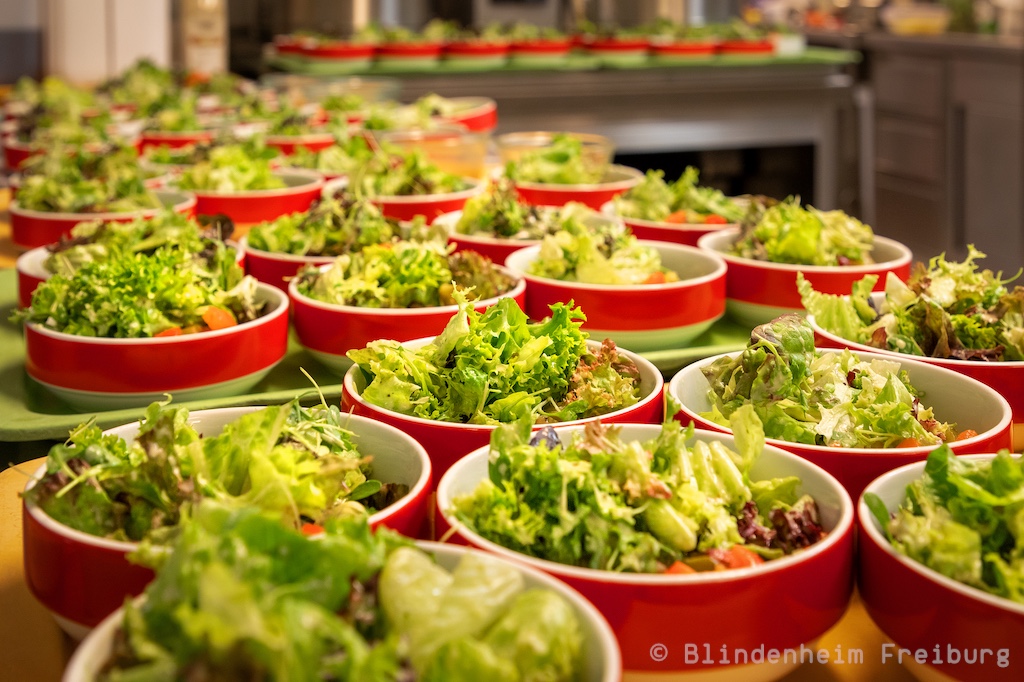 Blindenheim Freiburg leckere Salate